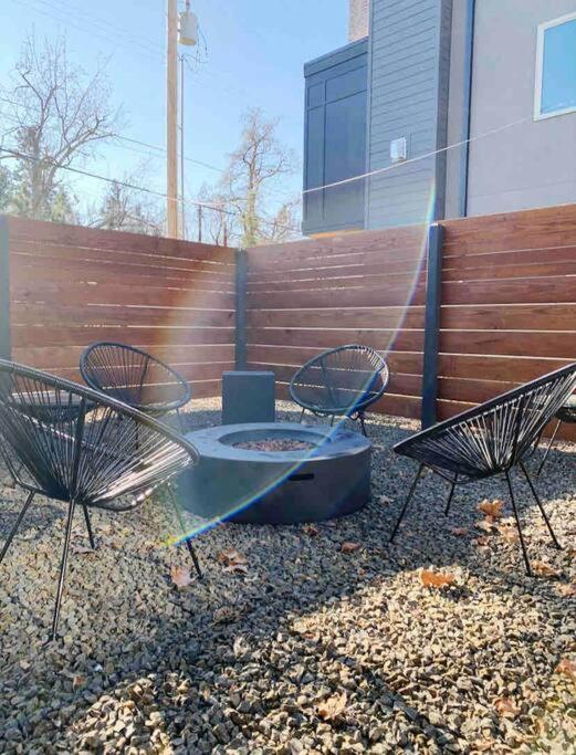 Mid Century Modern Boise-River Bungalow W/ Hot Tub Exterior foto